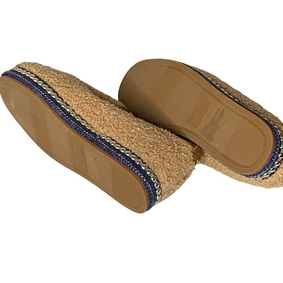 Chelsea & Violet NWOT Conie faux shearling Loafer. Size 9.5 - Picture 9 of 12